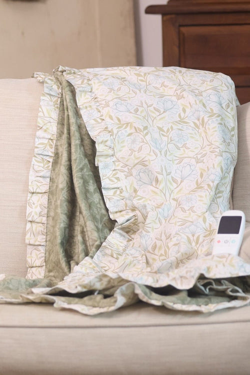 PrettyCozy Heated Blanket w/1 Interchangeable Cover
