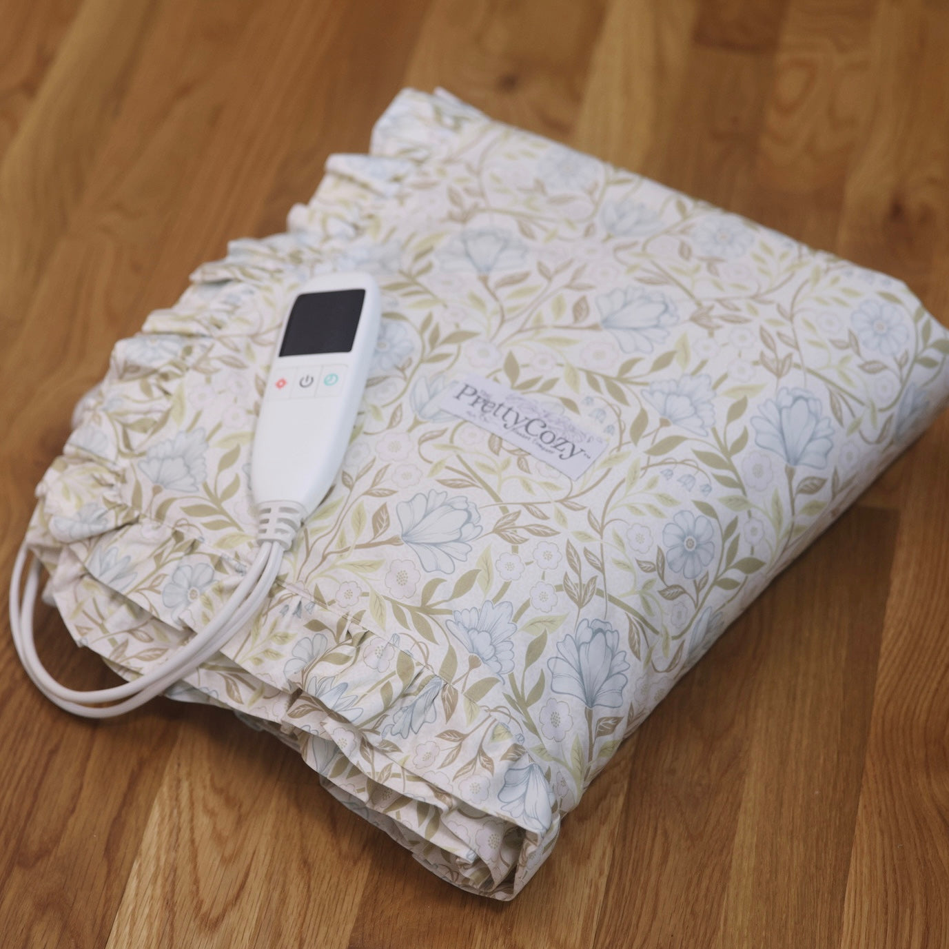 PrettyCozy Heated Blanket w/1 Interchangeable Cover